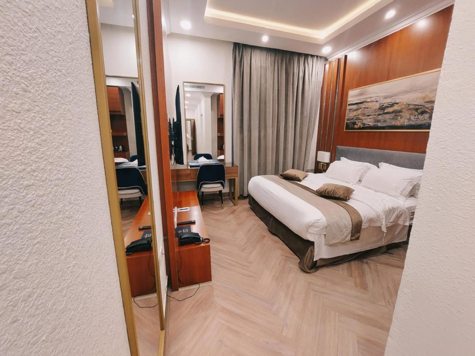 Smayah Hotel Riyadh Bagian luar foto